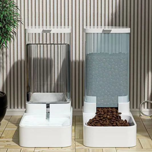 Plastic Pet Food Storage Dispenser Transparent